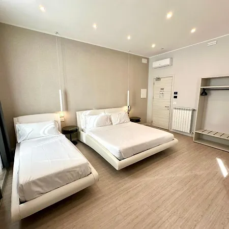 Cadorna Luxury 2* Milão